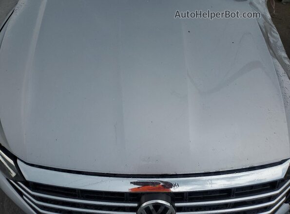 3VWCB7BU4LM052018 2020 VOLKSWAGEN JETTA Silver Vista interior trasera