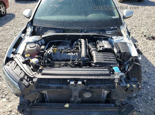 3VWEB7BU3LM054089 2020 VOLKSWAGEN JETTA White Rear interior view