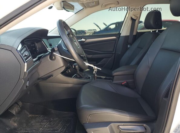 3VWEB7BU3LM054089 2020 VOLKSWAGEN JETTA White Front interior view