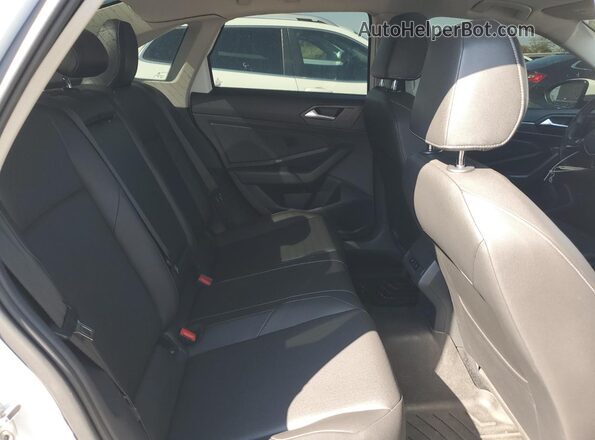3VWEB7BU3LM054089 2020 VOLKSWAGEN JETTA White Rear seats view