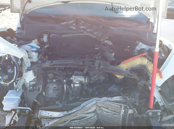 3VWFD7AT1JM709421 2018 VOLKSWAGEN BEETLE White 