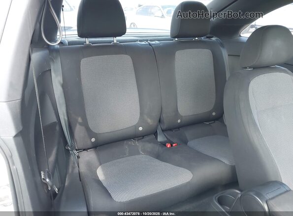 3VWFD7AT4KM711620 2019 VOLKSWAGEN BEETLE Белый Вид наклейки с VIN-кодом