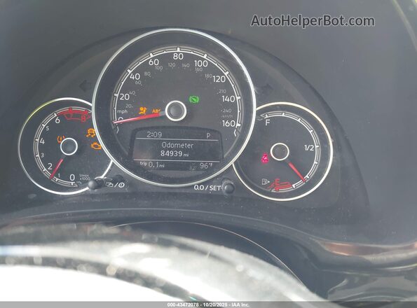 3VWFD7AT4KM711620 2019 VOLKSWAGEN BEETLE Белый Вид задних сидений