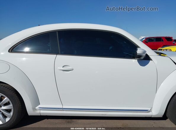 3VWFD7AT5KM711500 2019 VOLKSWAGEN BEETLE White 