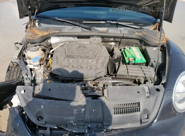 3VWFD7AT9JM706573 2018 VOLKSWAGEN BEETLE Черный 