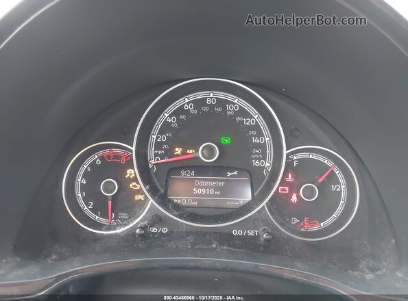 3VWFD7ATXKM719379 2019 VOLKSWAGEN BEETLE Blue Вид задніх сидінь