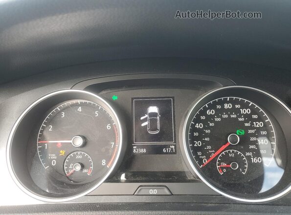 3VWG57AU9KM013028 2019 VOLKSWAGEN GOLF White Вид щитка приладів