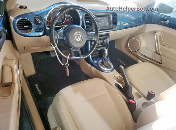 3VWJD7AT4JM728118 2018 VOLKSWAGEN BEETLE Blue 