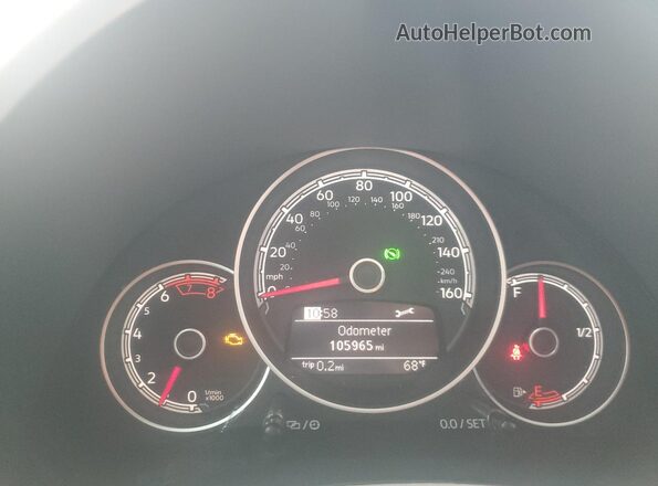 3VWJD7AT7JM706694 2018 VOLKSWAGEN BEETLE Gray Instrument cluster view