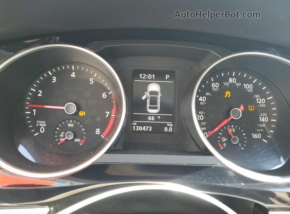 3VWL17AJ0JM229901 2018 VOLKSWAGEN JETTA Белый 