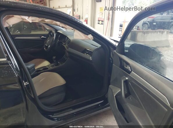 3VWN57BU1LM079175 2020 VOLKSWAGEN JETTA Black Вид салону спереду