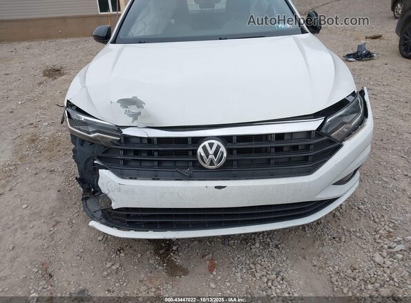3VWN57BU8LM018616 2020 VOLKSWAGEN JETTA White Rear interior view