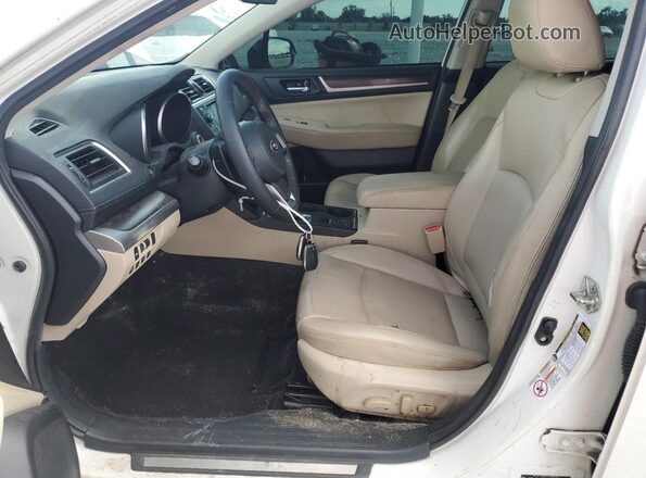 4S3BNAN68J3015360 2018 SUBARU LEGACY Белый 