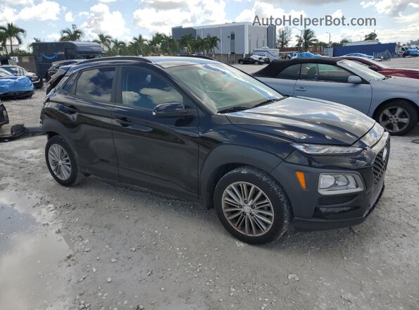 KM8K22AA1LU519797 2020 HYUNDAI KONA Black Вид спереду