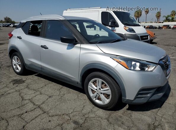 3N1CP5CU7JL515055 2018 NISSAN KICKS Серебряный 