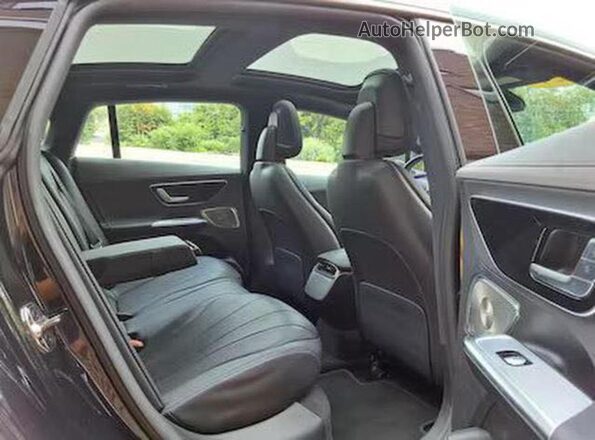 W1KEG1CB0RF045377 2024 MERCEDES-BENZ EQE Black Vista trasera
