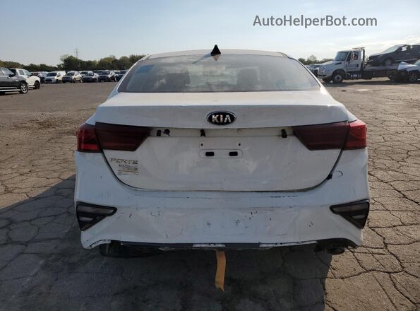 3KPF24AD4LE211985 2020 KIA FORTE White Front interior view