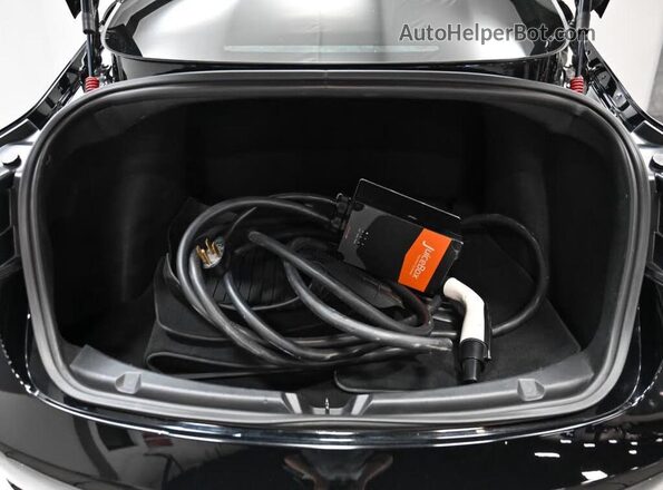 5YJ3E1EB5JF128896 2018 TESLA MODEL 3 Black 
