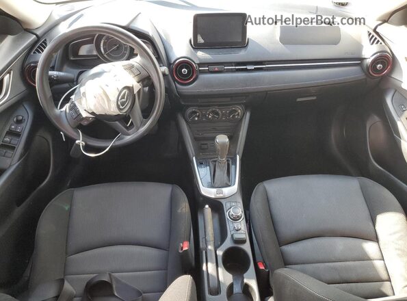 JM1DKDB72H0166559 2017 MAZDA CX-3 White Vista del cuadro de instrumentos