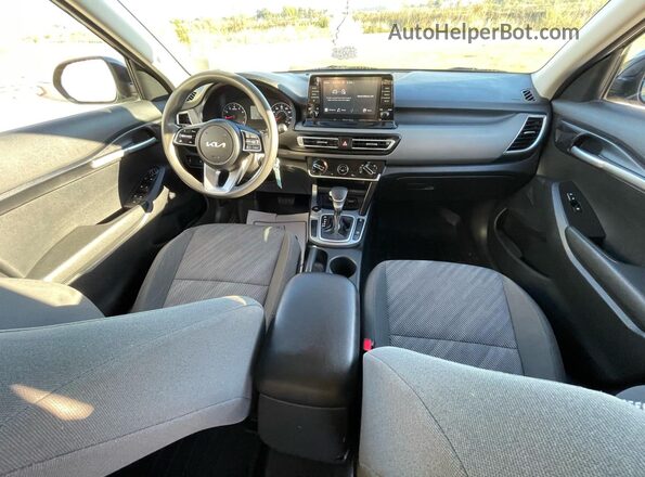 KNDEPCAA4N7329213 2022 KIA SELTOS Черный Вид задних сидений