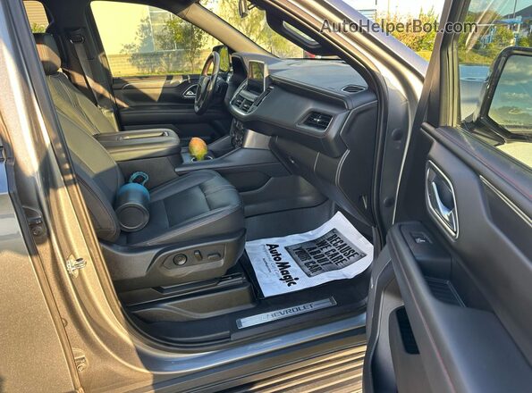 1GNSKRKD9MR336603 2021 CHEVROLET TAHOE Серый 