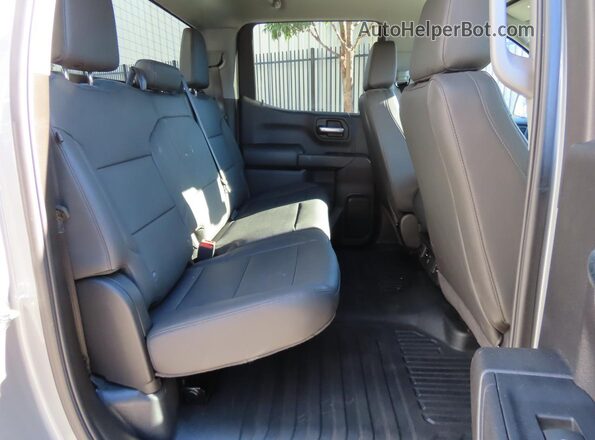 3GTPUAEK6SG306184 2025 GMC SIERRA Серебряный 