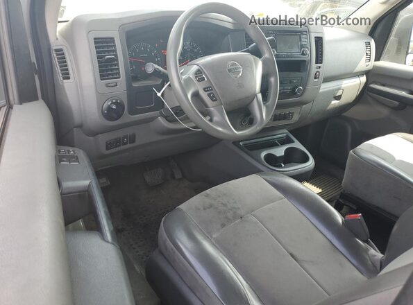 1N6BF0LY1JN814653 2018 NISSAN NV Белый Вид щитка приборов