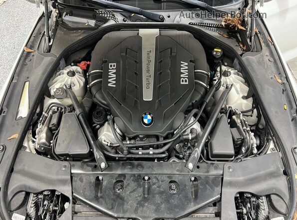 WBA6D4C54KGA01112 2019 BMW 6 SERIES White Вид панелі приладів