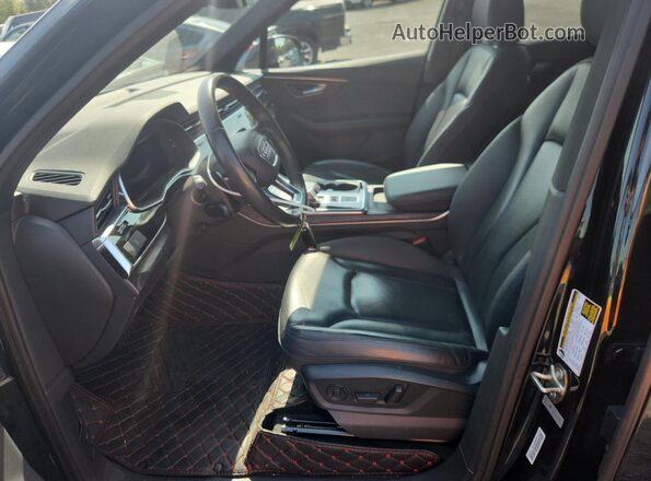 WA1LXAF73MD000439 2021 AUDI Q7 Black Առջևի վահանակի տեսք