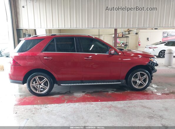 4JGDA5HB1JB201540 2018 MERCEDES-BENZ GLE 350 Red Вид задньої частини салону