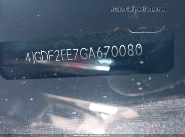 4JGDF2EE7GA670080 2016 MERCEDES-BENZ GL 350 BLUETEC Black Engine compartment view
