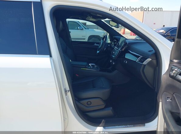 4JGDF6EE0KB226064 2019 MERCEDES-BENZ GLS 450 White Widok wnętrza z przodu