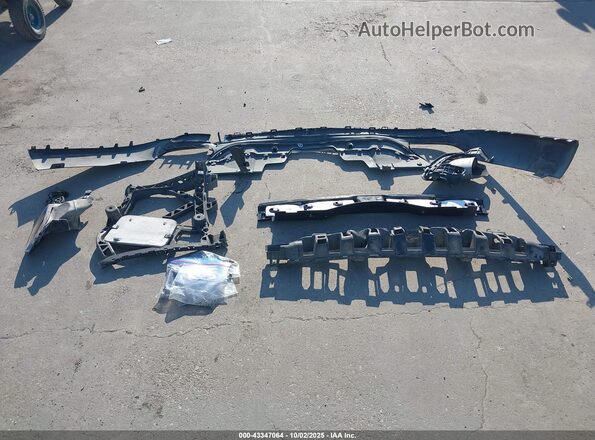 4JGDF6EE0KB226064 2019 MERCEDES-BENZ GLS 450 White Widok zestawu wskaźników