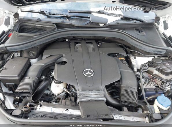 4JGDF6EE2HA807225 2017 MERCEDES-BENZ GLS 450 White Հետևի տեսք