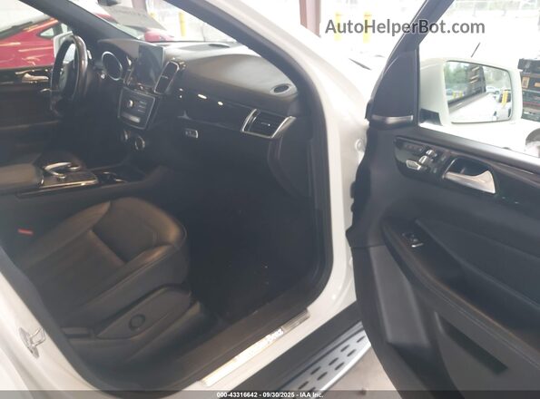 4JGDF6EE2HA925713 2017 MERCEDES-BENZ GLS 450 White Вид салону спереду