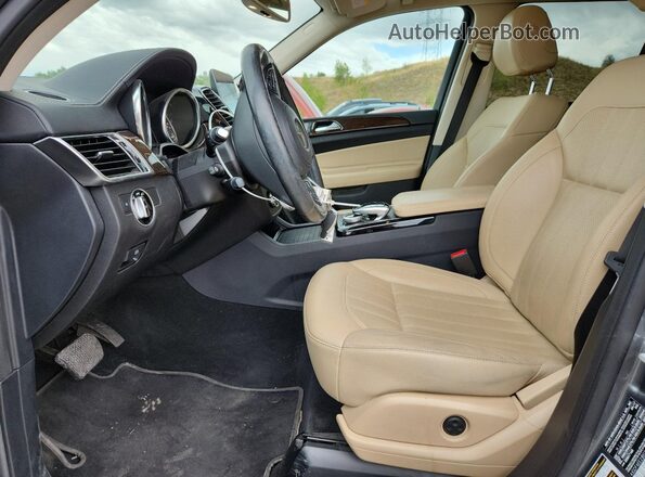 4JGDF6EE2JB031159 2018 MERCEDES-BENZ GLS Серый 