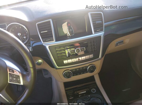 4JGDF6EE7GA710813 2016 MERCEDES-BENZ GL 450 White Dashboard view