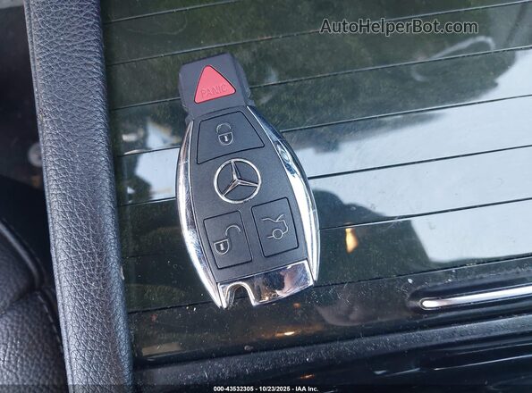 4JGDF6EE7HA818110 2017 MERCEDES-BENZ GLS 450 Black Vista del salpicadero
