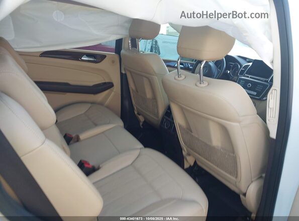 4JGDF6EE9JB005075 2018 MERCEDES-BENZ GLS 450 White VIN կոդի պիտակի տեսք