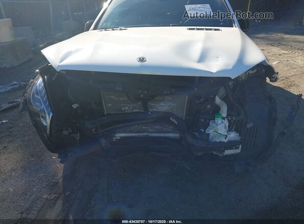 4JGDF7DE0JB099368 2018 MERCEDES-BENZ GLS 550 White Widok z przodu