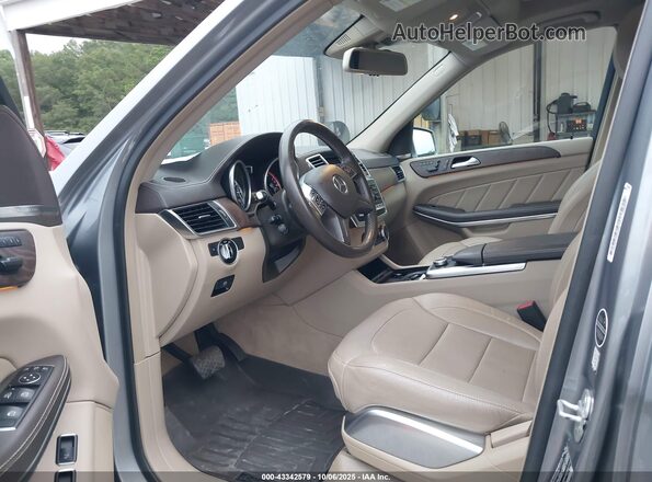 4JGDF7DE2GA656358 2016 MERCEDES-BENZ GL 550 Gray Front interior view
