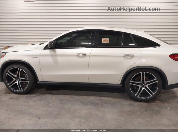 4JGED6EB5JA099865 2018 MERCEDES-BENZ AMG GLE 43 COUPE White 360 interior view