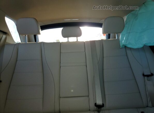 4JGFB4JB0MA437794 2021 MERCEDES-BENZ GLE White Rear seats view