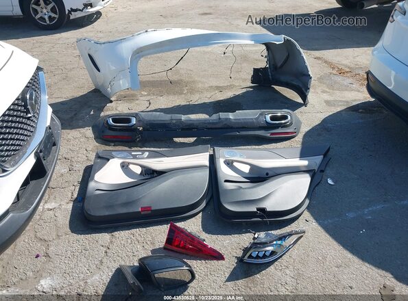 4JGFB4JB4MA329971 2021 MERCEDES-BENZ GLE 350 White Սարքավորումների վահանակի տեսք