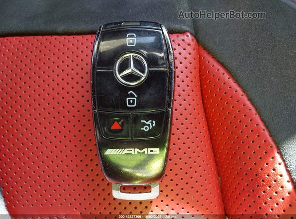 4JGFB8KB0RB151399 2024 MERCEDES-BENZ AMG GLE 63 Silver Առջևի վահանակի տեսք