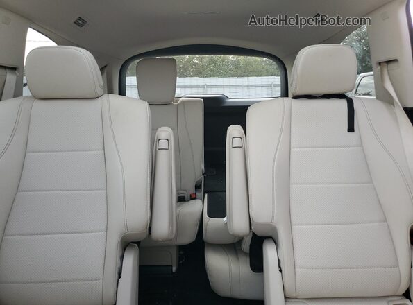 4JGFF5KE4SB288932 2025 MERCEDES-BENZ GLS Gray Rear seats view