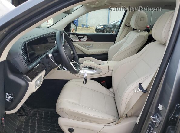 4JGFF5KE4SB288932 2025 MERCEDES-BENZ GLS Gray Front interior view