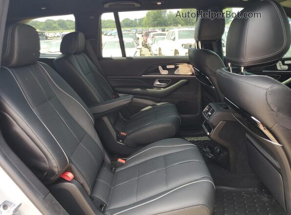 4JGFF8FE0RB204367 2024 MERCEDES-BENZ GLS Silver Widok tylnych siedzeń