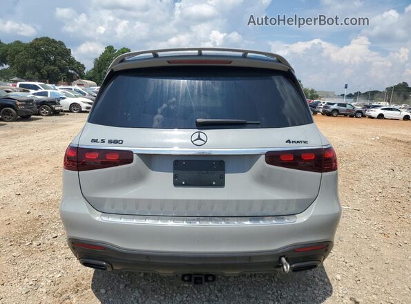 4JGFF8FE0RB204367 2024 MERCEDES-BENZ GLS Silver Widok z tyłu