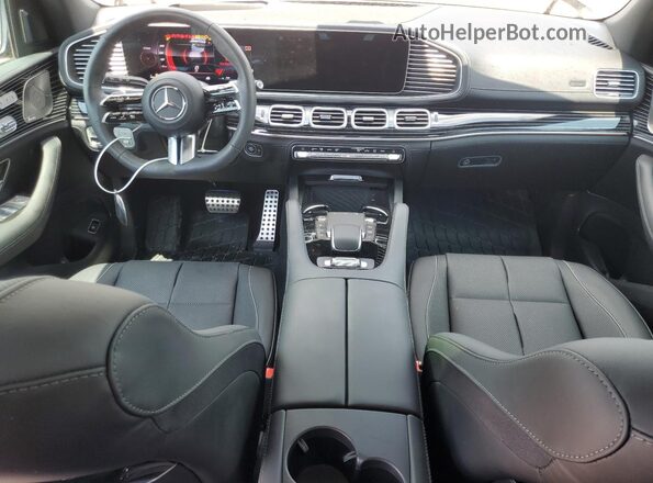 4JGFF8FE0RB204367 2024 MERCEDES-BENZ GLS Silver Widok deski rozdzielczej
